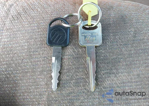 1996 Mercury Villager from USA, damaged, VIN 4M2DV11W8TDJ56483